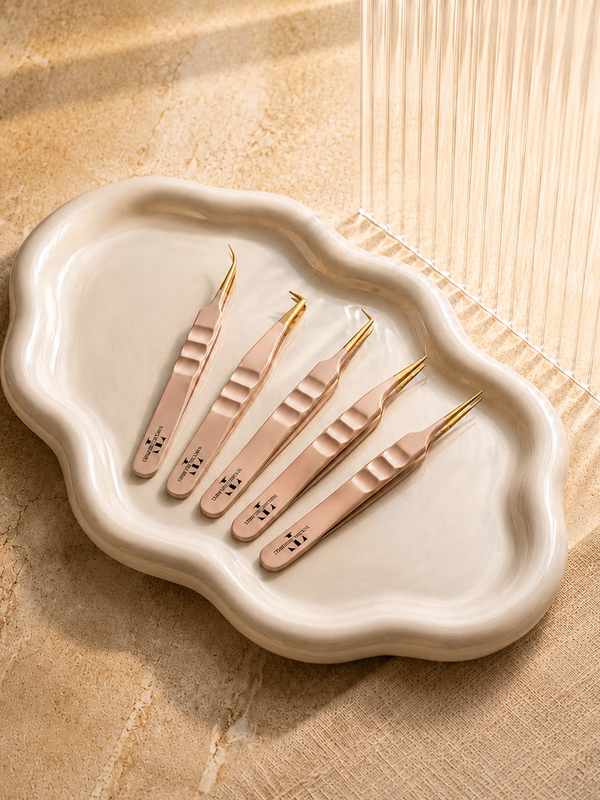 Tweezers