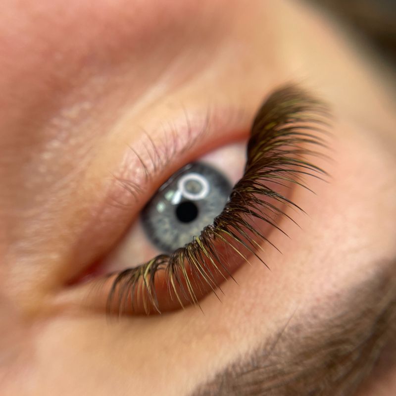 Brown Lashes