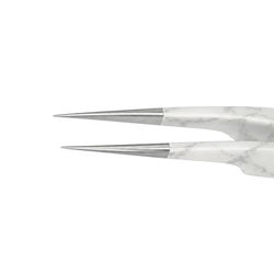 Lash artist tweezers