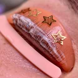 Lash lifting