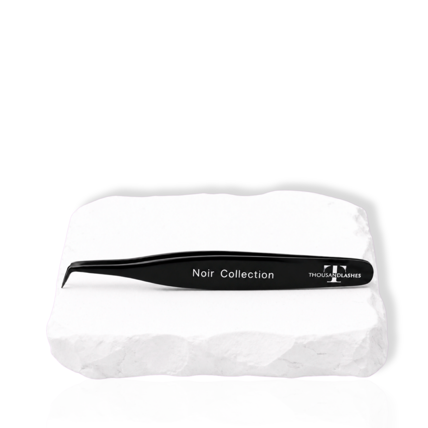 Noir precision 90 degree lash tweezer