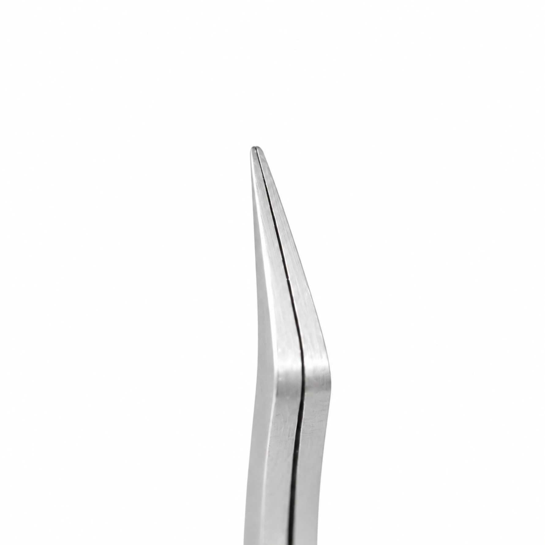 Oblong tweezer for lash extensions