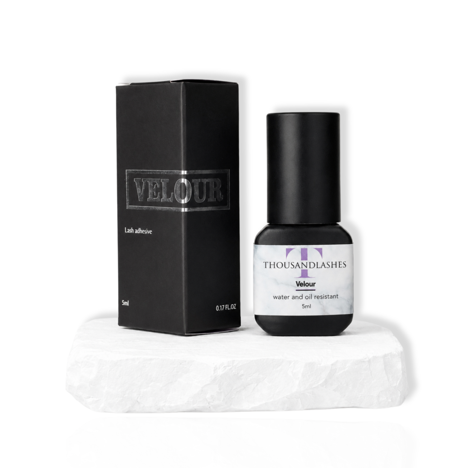 Product box and bottle image
ThousandLashes Velour Lash Adhesive black lash glue for professional eyelash extensions with 0.5 second dry time