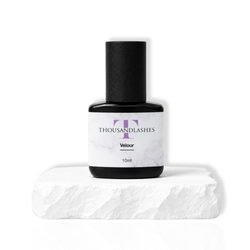 ThousandLashes 10 ml Velour Lash Adhesive ingredients and oil resistant black lash glue for classic volume and mega volume extensions
