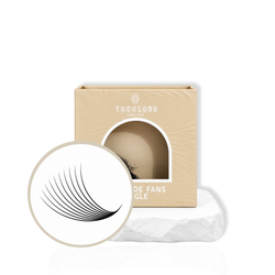 Thousandlashes 10D Pro-Made Volume Fans in beige lash tray with fan close-up