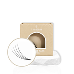 Thousandlashes 4D Pro-Made Volume Fans in beige lash tray with fan close-up