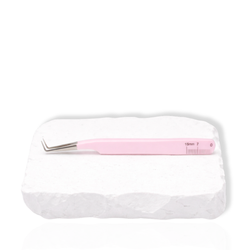 pink volume lash tweezer